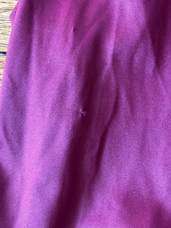 Victoria's Secret Maroon and Black Athletic Leggings with Pink Hem Accent SP - Picture 5 of 10